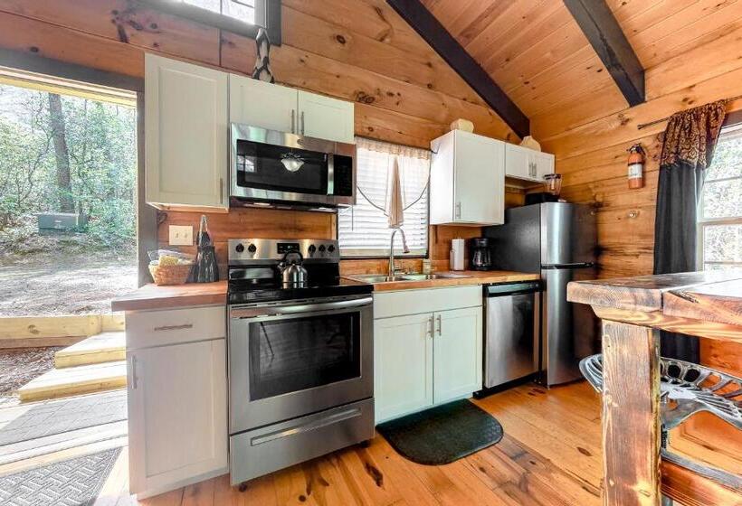 בית מלון כפרי Idlewild