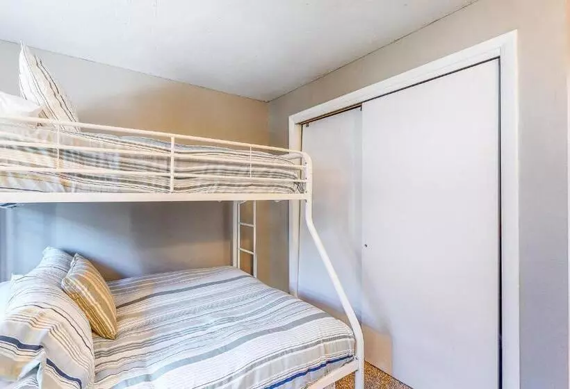 ホテル Mountain Stream Condo