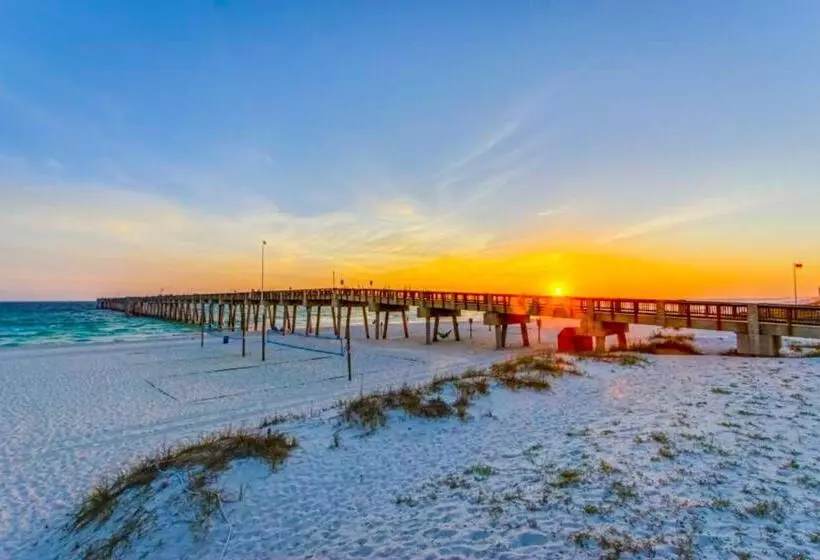 Hotelli The Top Of The Gulf #807