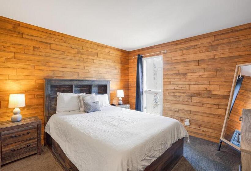 هتل Mountain Views & Meadows