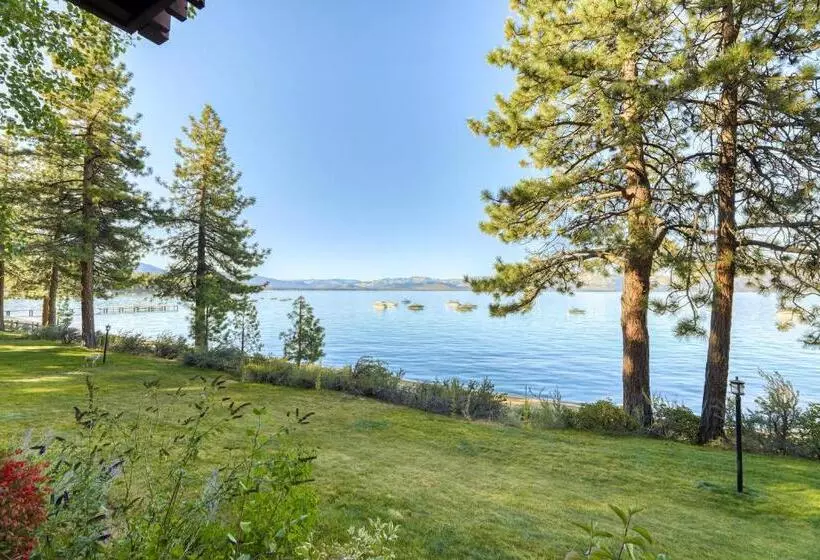 ホテル Our Lake House