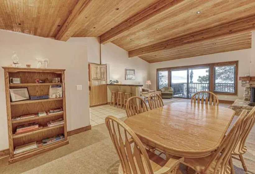 ホテル Our Lake House