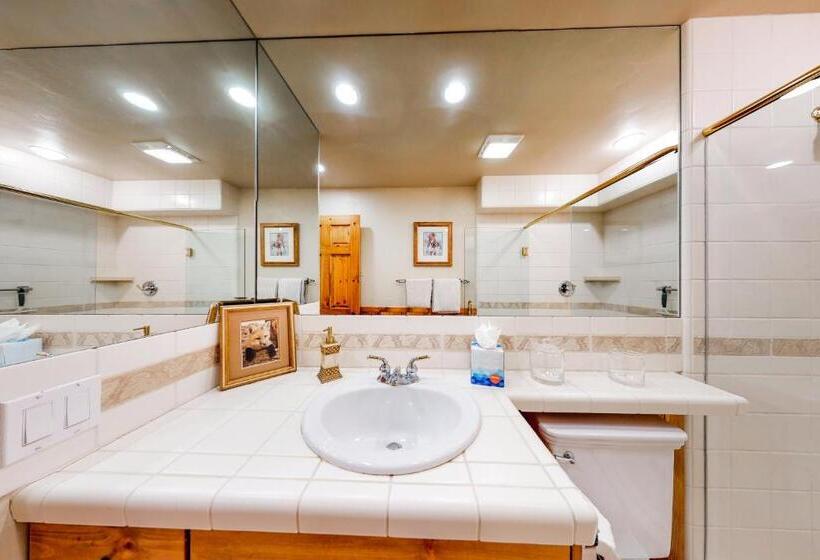 فندق Warm Springs Wonder