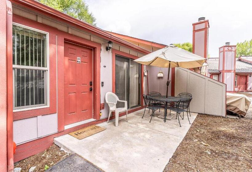 בית מלון כפרי Whitefish Memories