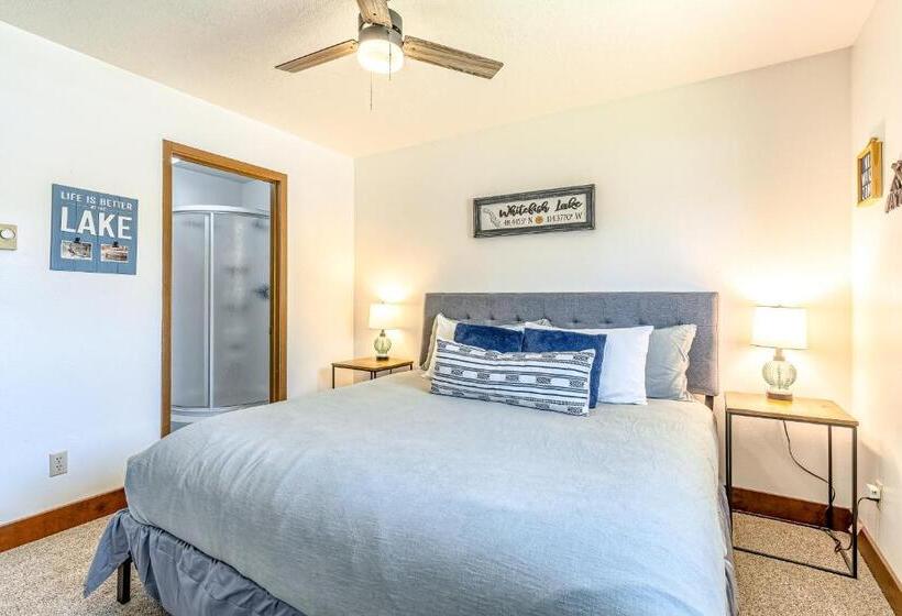 בית מלון כפרי Whitefish Memories