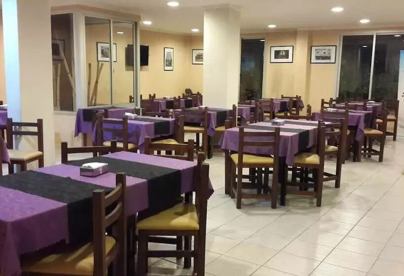 ホテル Aoma Mar Del Plata