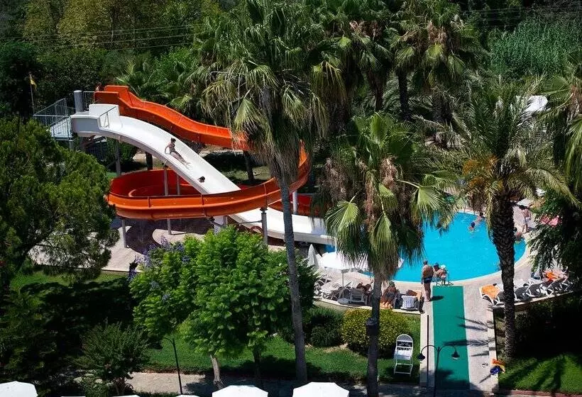 ホテル Aventura Park