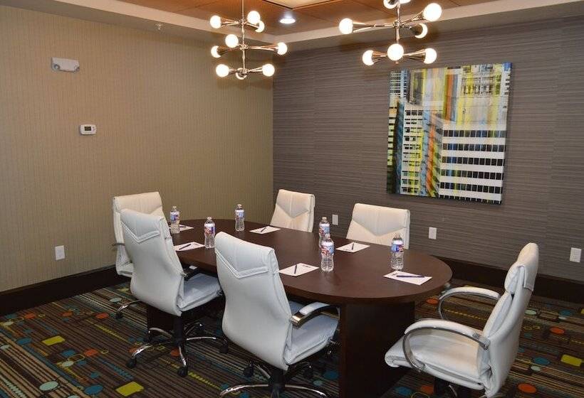 هتل Best Western Premier Ashton Suiteswillowbrook