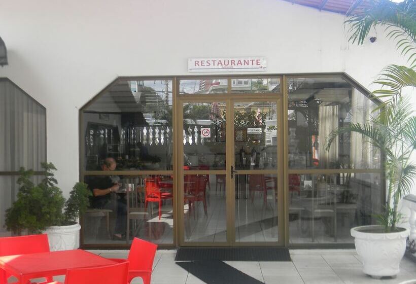 בית מלון כפרי Boulevard Slaass Flat