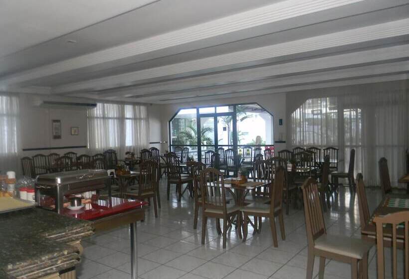 בית מלון כפרי Boulevard Slaass Flat