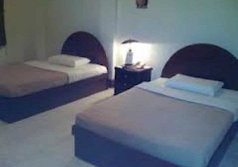 ホテル Chriscent Ville