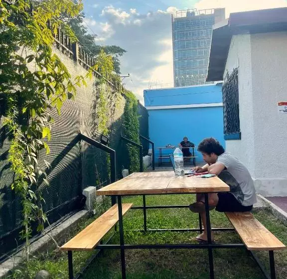 Отель Costa Rica Guesthouse