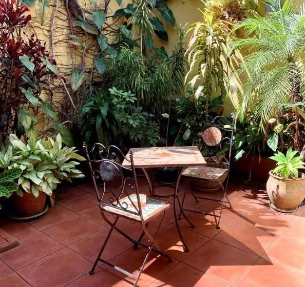 Отель Costa Rica Guesthouse