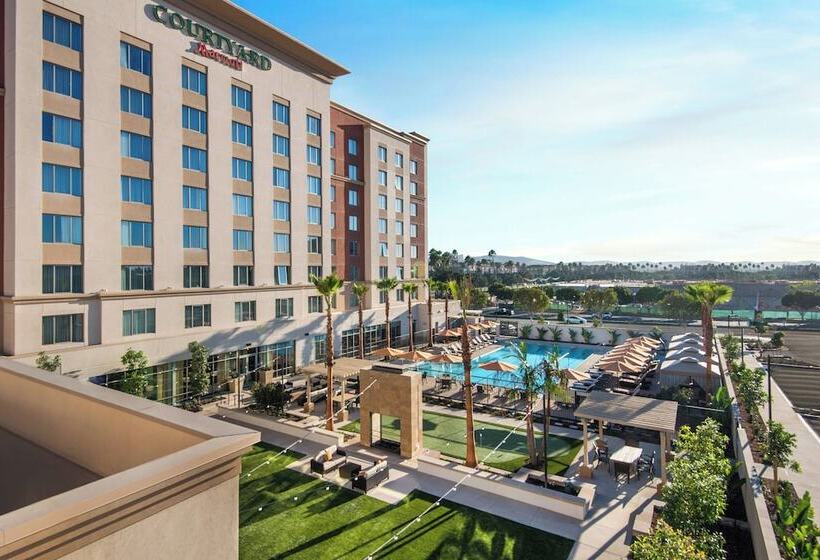 فندق Courtyard By Marriott Irvine Spectrum
