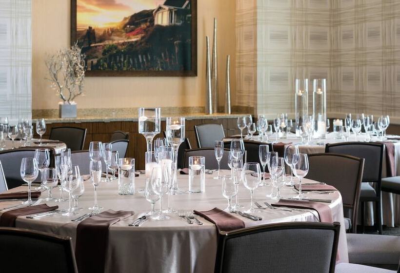 فندق Courtyard By Marriott Irvine Spectrum