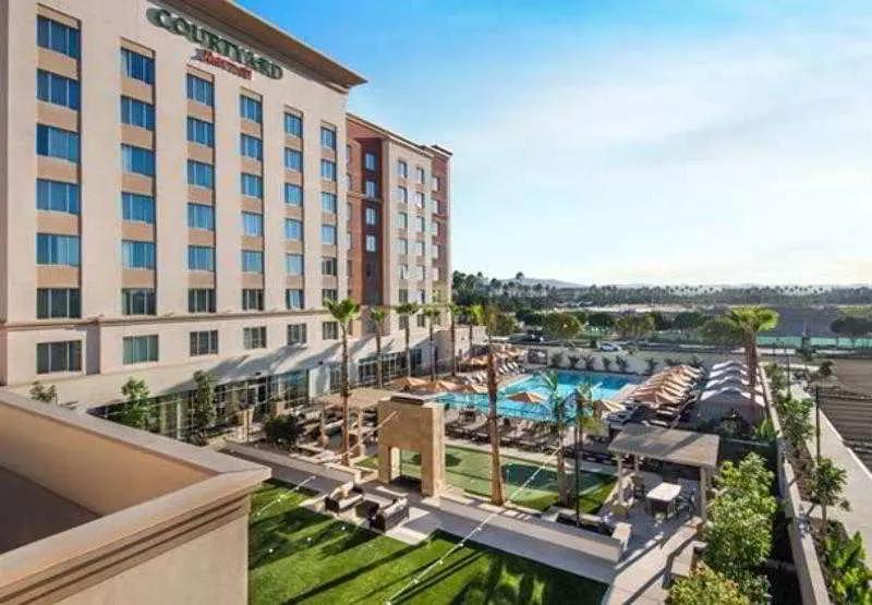 호텔 Courtyard By Marriott Irvine Spectrum