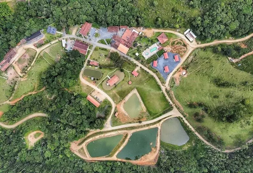 ホテル Fazenda Casarão Do Vale