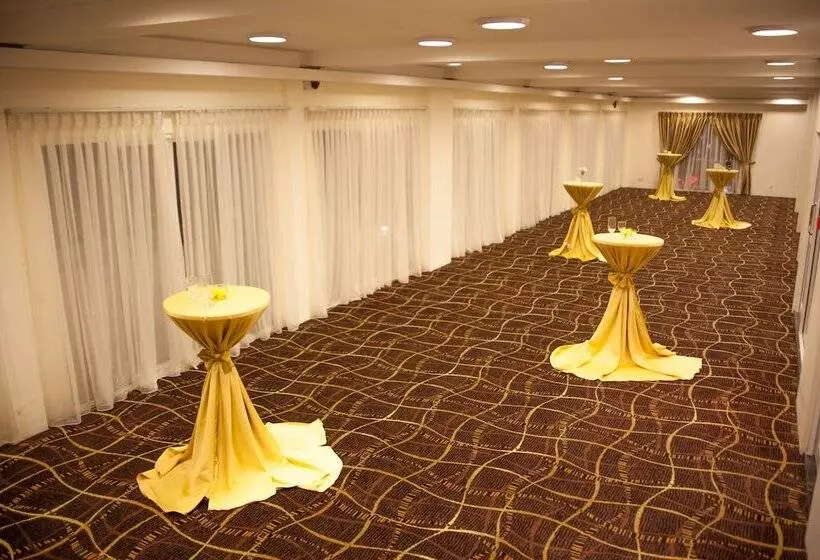 ホテル Gsh Colombo