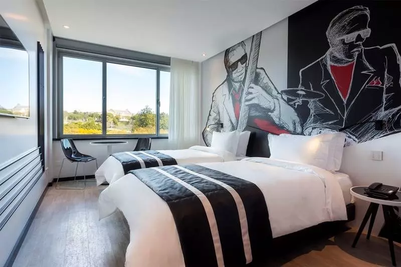 هتل Hf Fenix Music