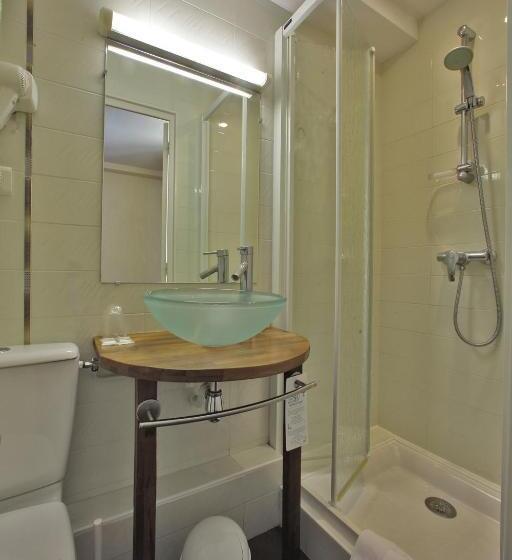 호텔 Hôtel Le Madrigal