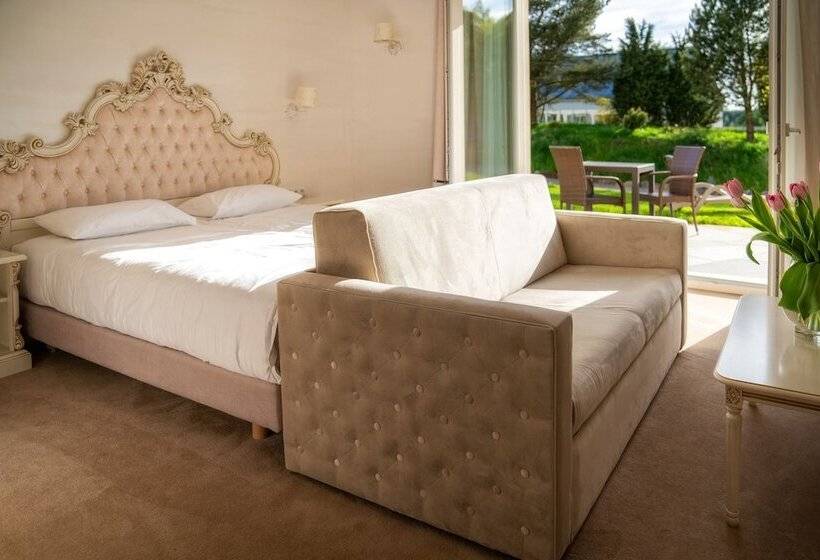 בית מלון כפרי Kiston