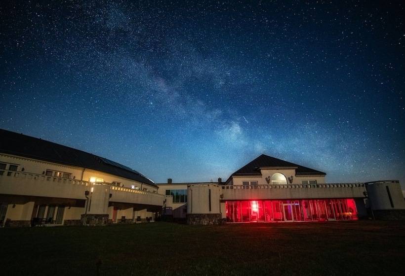 בית מלון כפרי Kiston