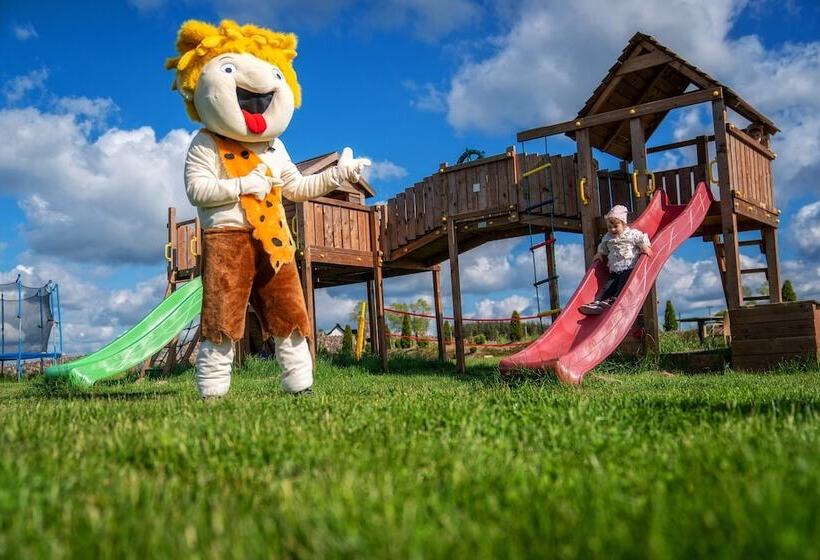 בית מלון כפרי Kiston