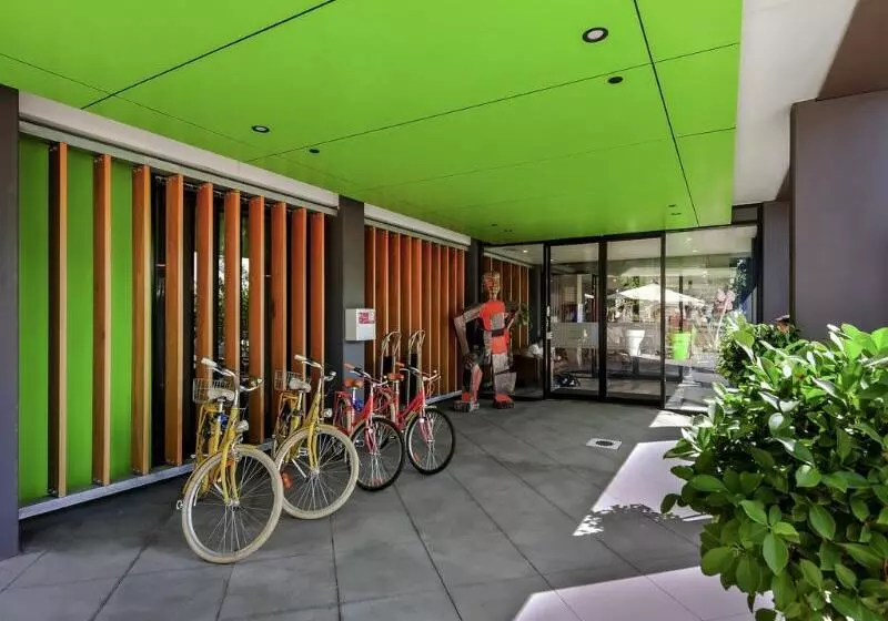 هتل Mercure Bendigo Schaller