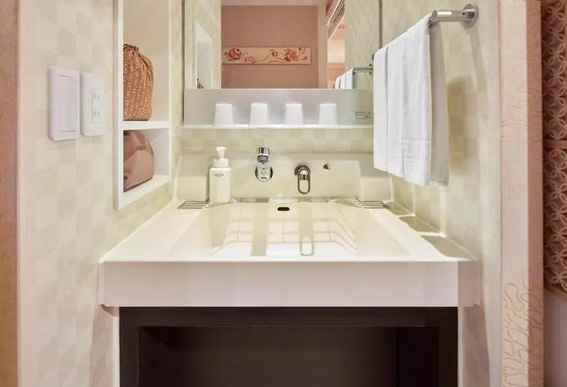 Отель Mystays Asakusabashi