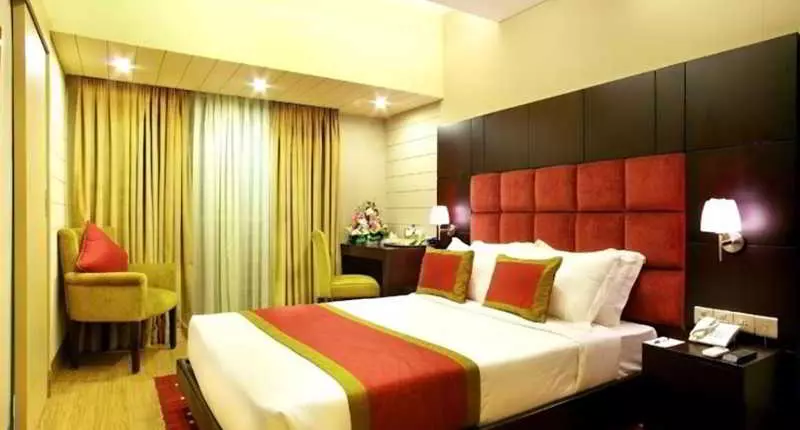 هتل Orchard Suites Ltd