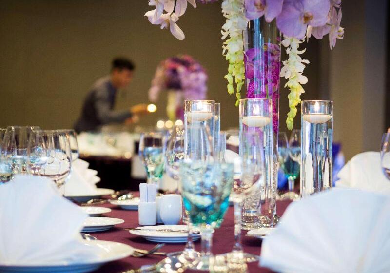 Hotel Pullman Saigon Centre