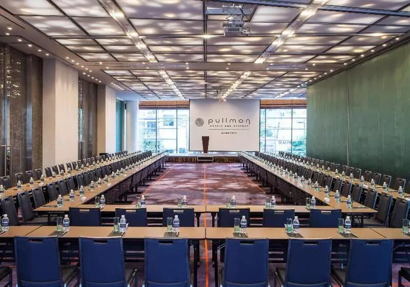 酒店 Pullman Saigon Centre