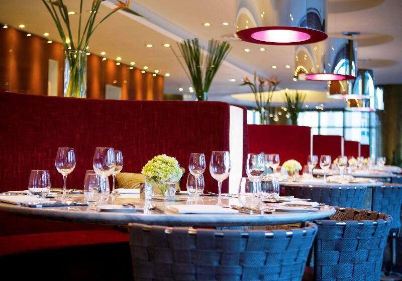 Hotel Pullman Saigon Centre