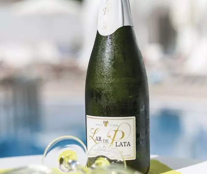 Hotel R2 Bahia Cala Ratjada  Adults Only