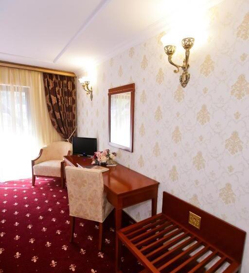 فندق Restaurant La Castel