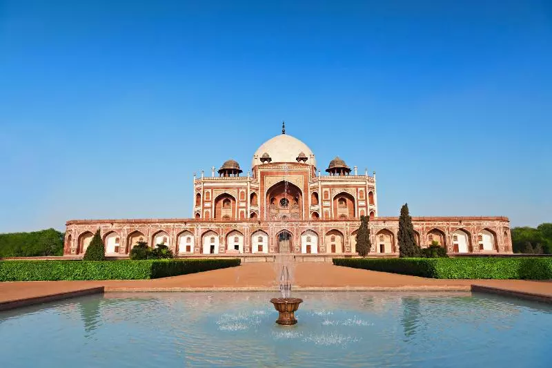 هتل The Grand Orion Kailash Colony