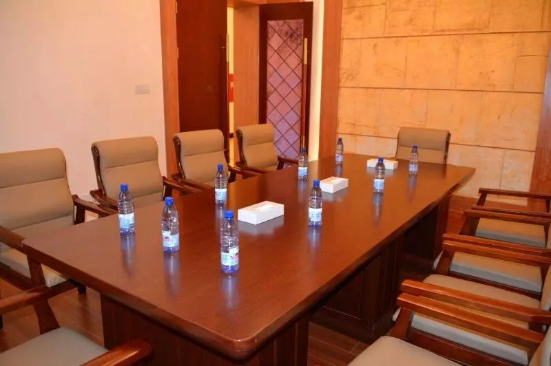 Residence Golden Peacock Resort