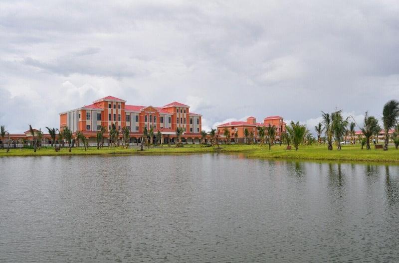 דירת נופש Golden Peacock Resort