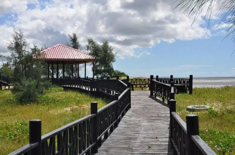 Residence Golden Peacock Resort