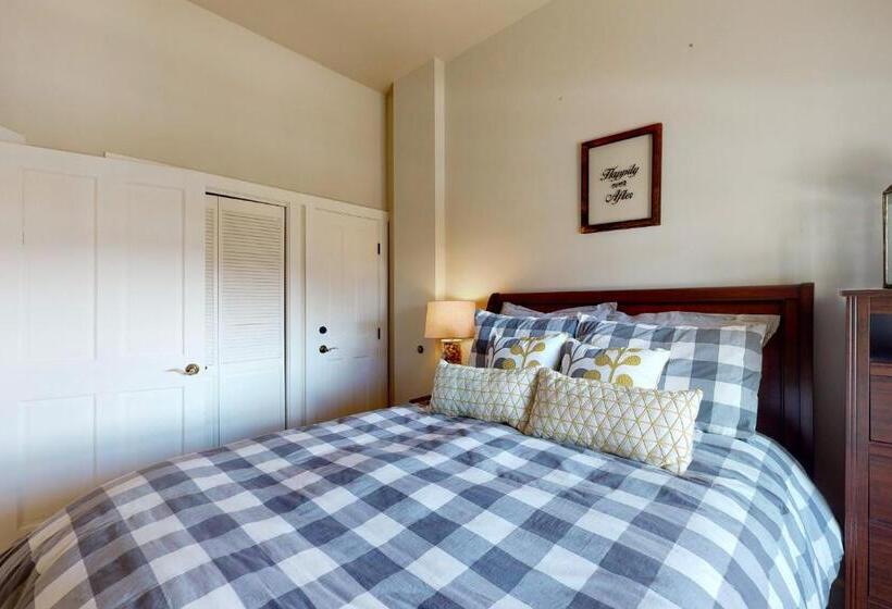 هتل Copper Springs Lodge 430