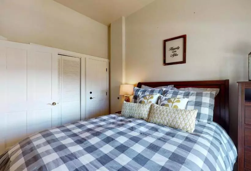 Hotelli Copper Springs Lodge 430