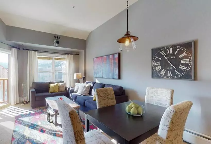 Hotelli Copper Springs Lodge 430