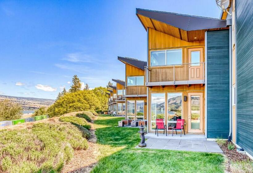 בית מלון כפרי Mosier Creek Place