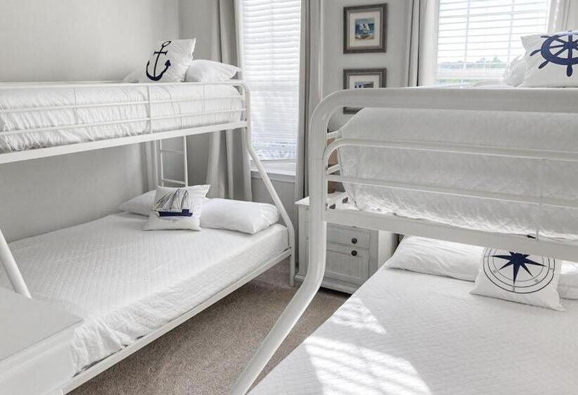 호텔 The Villages #822