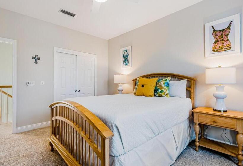 호텔 The Villages #822