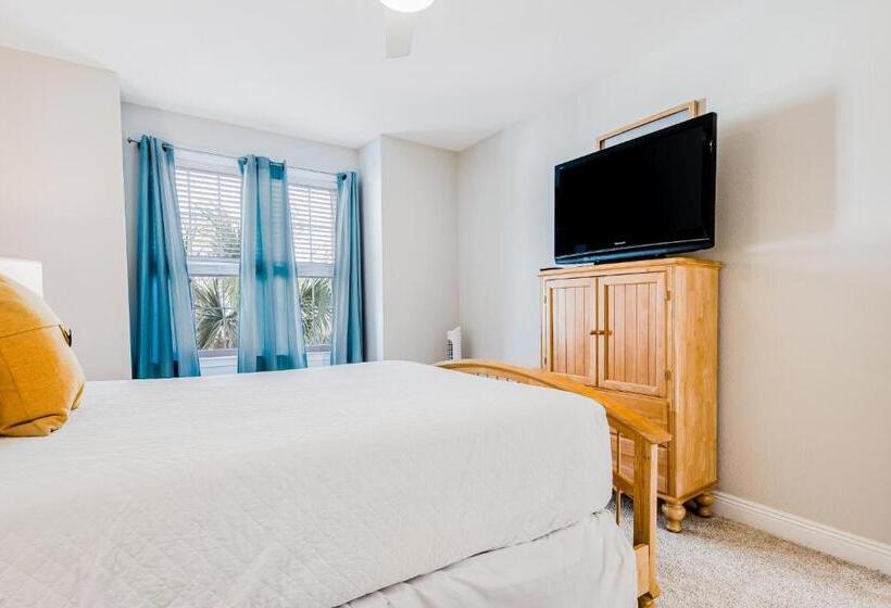 호텔 The Villages #822