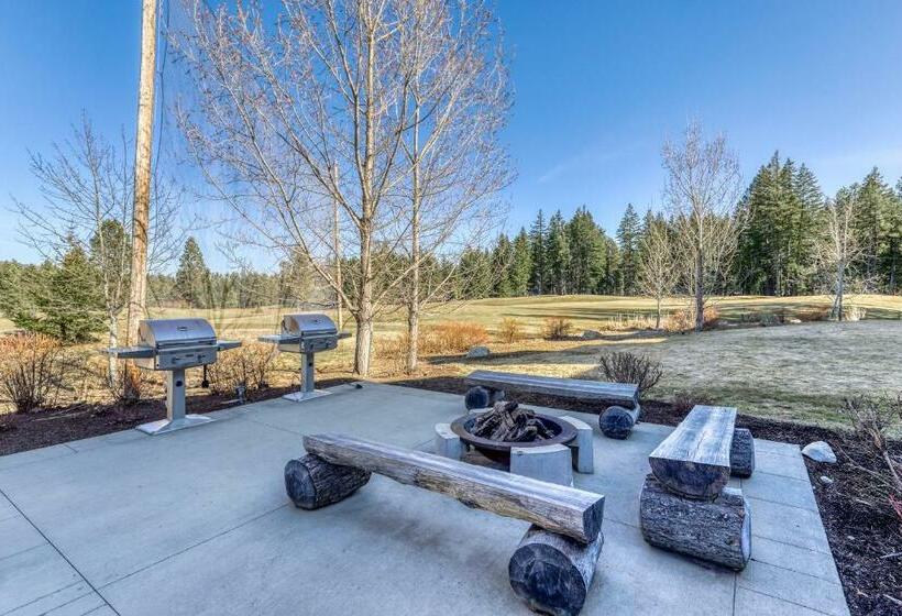 בית מלון כפרי Trailhead Lodge #201