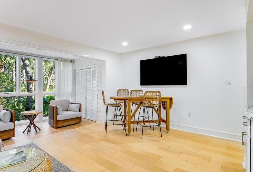 בית מלון כפרי 3528 Seascape Villa