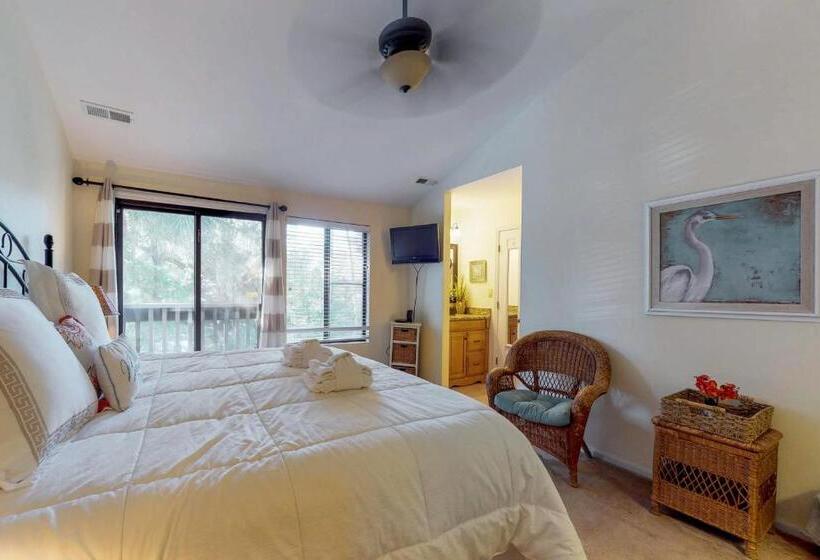 ホテル Beachwalk 204