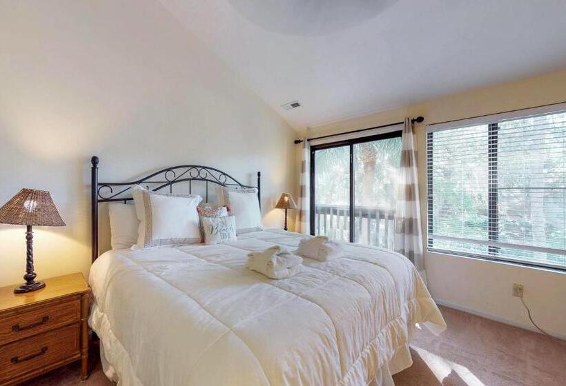 ホテル Beachwalk 204